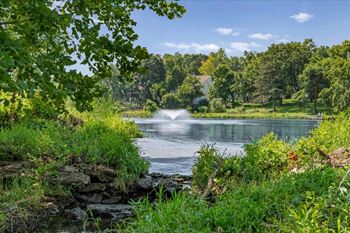Scenic lake and fountain views